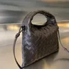 10A Replication BV's Luxus-Hop-Mini-Handtasche, 25,5 cm, Designer-Umhängetasche, Intrecciato-Rindsleder-Tragetaschen mit Staubbeutel, kostenloser Versand VV019