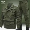 Mens Tracksuits Tamanho Grande 6XL Conjuntos Militares Homens Primavera Outono Bomber JacketsMultipocket Cargo Calças 2 Peça Conjunto Windproof Flight Coats 231206