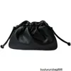 Designer Clutch Bags BottegavVeneta Women's Pouches Cloud Bag Fold Bag Grab Bag Ny Minority Design Bag Versatile Messenger Leather Soft Leather Women's Bag HB8H