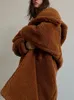 Manteau d'ours en peluche en fausse fourrure pour femmes vêtements d'hiver pour femmes Plus manteau de laine en fausse fourrure de velours à capuche longue Parkas femme veste surdimensionnée chaude manteau de fourrure 231206