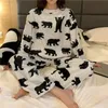 Ropa de dormir para mujer Otoño Invierno Pijamas de franela Conjuntos Patrón lindo Impreso Terciopelo Ropa de casa Conjunto Chica Pijamas Mujer Pijama 231206