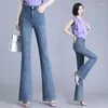 Jeans da donna 2024 Primavera/Estate pantaloni casual elasticizzati slim blu vintage di alta qualità con micro svasatura