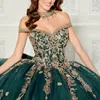 Vert émeraude brillant princesse Quinceanera robes robe De bal hors De l'épaule or Appliques Corset doux 15 robes De XV Anos