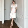 Robes de soirée Robe de satin française exquise fleur perlée élégante col en V à lacets robe de fiançailles classique dos zippé robe de soirée formelle