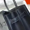 Bolso de mujer 10A Top Designer Famosa marca Handmade Tote Box de alta calidad Box de cuero Luxury Classic Fashion Bag Bag Bags sin correa para el hombro Copia