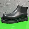 2023 mens genuine leather Martin Boots European and n thick-soled muffin bottoms and round-ended cigarette butts Chelsea booties