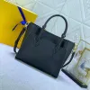 2023 Solid Color Diagonal Fashion Easy Matching Lady Handbags Shoulder Bag Luxury fashion classic