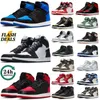 Män kvinnor basketskor 1 1s Royal Reimagined Jumpman Satin Bred Palomion Black Phantom Reverse Mocha Chicago Patent Denim Mens Trainers Outdoor Sneakers 36-47