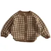 Cardigan 7222 Barn Kläder Pastoral Plaid Cardigan Autumn Winter Boy's Sweater Plaid All Match Girl's Sticked Coat 231206