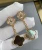 4 Four Leaf Clover Jewelry Sets Diamond Shell Fashion Women Bracelet Earrings Valentine's Day Birthday Gift Heart Necklace Designer Pendan