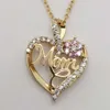 Élégant créatif à la mode exquis coeur fleur "MAMAN" pendentif collier accessoires décoratifs vacances fête d'anniversaire bijoux d'anniversaire