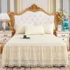 Jupe de lit Jupe de lit en dentelle de luxe princesse fille couvre-lit reine roi taille printemps draps housse de matelas de lit literie rétro avec jupe 231205