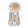 Cap Bucket Designer 2023 Beanie Mens Hats New Fashion Women Ladies Warm Winter Beanie Large Faux Fur Pom Poms Bobble Hat Outdoor 7.67