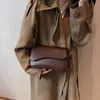 Abendtaschen, Vintage-Leder-Umhängetaschen für Damen, Designer-Damen-Schultertaschen mit kleiner Klappe, Unterarmtasche, Achselhandtaschen und Geldbörsen 231205