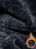Kurtki męskie zimowe męskie gęste ciepłe sztuczne futro wyściółka Środkowa kurtka jeansowa z kapturem prosta kowbojska płaszcz swobodny streetwear duży rozmiar 5xl 231205