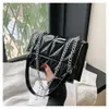 Borse da sera Argento Ragazza Donna Messenger Borsa a tracolla con catena di tendenza PU Pelle PVC Donna Lady Borsa a mano con specchio brillante Borse da ufficio 231206