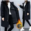 Gabardinas para mujer Abrigo de invierno Longitud media Plus Terciopelo Espesar Chaqueta Parkas de algodón cálido Tamaño grande con capucha Mujer Abrigo cortavientos