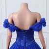 Mavi Prenses Kraliyet Balkalı Akşam Prom Prom Elegant Omuzlar Boncuk Sequins Ruffles Tül Uzun Parti Önlükleri Korse Geri Sweet Quinceanera Elbiseler S
