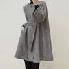 Women's Wool Blends Hepburn Style Nisch Highend Felt Woolen Coat 2023 Tidig vår Fit Temperament Herringbone Mönster 231206