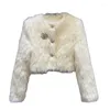 Fourrure Femme Borvemays Faux manteau femmes tempérament élégant col rond simple boutonnage 3D diamants fleur ajouter coton veste hiver WZ7523
