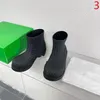 Botteg venetas en kaliteli klasik kadın moda tasarımcısı moda kısa botlar kış yağmur botları lüks kısa botlar. Kutu ile 35-40 boyutu