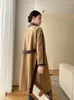 Trench in pelle di pecora patchwork in pelle da donna per donna Autunno Inverno 2023 Giacca lunga in vera lana di tendenza di fascia alta con cintura