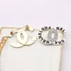 Broche de marca de diseñador de lujo para mujer, broches con letras de perlas, joyería de moda, ropa, accesorios de joyería de boda Unisex, regalos, 20 estilos