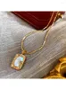 Pendant Necklaces 2023 Arrival Vintage Elegant Light Luxury Square Necklace Fashion Women Metal Geometry Jewelry Accessory