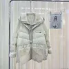 Femmes vers le bas Parkas hommes gilets veste d'hiver femmes avec véritable manteau de fourrure de vison col blanc oie femme lâche à capuche véritable en peau de mouton en cuir vêtements d'extérieur 231206