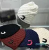 Beanie / Skull Caps Designer New Lingge Malha Chapéu Carta Versão Correta Moda Versátil Net Vermelho Alta Qualidade Frio Na Moda