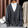 Chandails pour hommes Arrivée de haute qualité 100 Pull de cachemire Grande aiguille épaisse en tricot double brin Cardigan Tize de manteau épaissi S6XL 231205