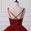 Quinceanera klänningar prinsessan röd spaghetti rem pärlan applikationer älskling boll klänning snörning plus size sweet 16 debutante fest födelsedag vestidos de 15 anos
