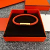 Bracelets de luxe pour hommes Designer pour femmes Bracelet tissé classique Lettres en argent Boucle Designer Bijoux Bracelet