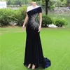 Formell ankomst Röda aftonklänningar 2024 Sheer Cap Hylsa Beadings Sequins Long Party Prom Gowns For New Years Dress BM3508