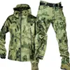 Mens Tracksuits Camouflage Tactical Winter Sets Men Military Outdoor Sharkskin Jacket Windproof Waterproof Suit Softshell Airsoft Uniform Pocket 231206