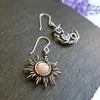 Boucles d'oreilles pendantes Vintage asymétrie soleil lune goutte pour femmes Antique couleur argent pierre de lune boucle d'oreille tendance mariage