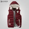 Gilets pour hommes Hommes Gilet Hiver Épaissir Chaud Vers Le Bas Mâle Casual Thermique Sans Manches Vestes Homme Gilet Zipper Outwear Plus Taille 5XL 231205