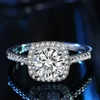Anelli a fascia di design cinese con geometria zircone di lusso per donna, dolci classici, grandi anelli in pietra quadrata, dito per unghie, gioielli con anello d'amore in cristallo di diamante fine