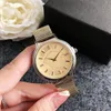 Designer Luxury Femme's's Watch 38 mm en acier inoxydable STRAP SAPPHIRE MIRMOR DE TIMING DE TIMING DE TIRM