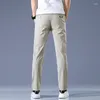 Pantalones para hombres 2023 Verano Seda de hielo Ropa casual elegante Pantalones de vitalidad juvenil Ropa técnica Ropa de calle Ligero Jogger Deporte