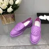 Début du printemps Collection classique Mocassins Chaussures simples en cuir Chaussures élégantes et confortables Chaussures de créateurs pour femmes Chaussures d'usine avec boîte