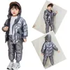 Ensembles de vêtements Bébé Garçons Filles Vêtements Veste d'hiver pour enfants Vestes en duvet de canard Pantalons épais Épaissir les manteaux chauds pour enfants Vêtements d'extérieur Snowsuit 231206