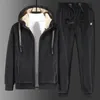 Mens Tracksuits Homens Conjuntos de Treino de Inverno Hoodies Casual Com Capuz Quente Moletom Calças Mais Grossas Jaqueta de Lã Calças 2 Peças Mais Veludo 231206