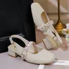 Tofflor Fashion Solid Color Sandals Women Baotou Medium Tjock Heel Gentle Belt Buckle Bekväma Single Shoes Women's 231207