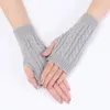 Knäskydd y2k långa fingerlösa handskar Kvinnor Mitten Winter Arm Warmer Sticked Sleeve Casual Moft Girls Goth Clothes Punk Gothic Glove