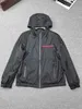 Мужские куртки Дизайнер 2023 Новый продукт P Семья Двойная куртка с капюшоном Торговая компания Channel Goods Высококлассный CGGJ