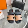 Topkwaliteit Klassieke muilezels pantoffels Mode leer Patchwork Platte sandalen slides heren damesschoenen Luxe designer slide voor heren Strandvakantie schoenen Grote maat 35-46