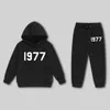 Dzieci Designer Ess Hoodie 1977 Hoy Boys TrackSuits Dziewczyny Bluza Pullower Bluver Bluier Kid Ubrania Kuchki Swetaterki Swetate Swaterowne