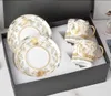 Designer Cups and Saucers Set Head Pattern Palace Style Bone China Gold Phnom Penh Coffee Cup Saucer Ställer in lyx eftermiddagste kopp med presentförpackning