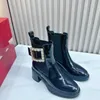 Outono e inverno novo strass fivela quadrada chelsea botas femininas grossas com salto alto fundo grosso martin botas curtas botas nuas 120923a